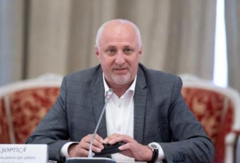 Liberalii cer demisia Doinei Fedorovici după perchezițiile DNA de la CJ Botoșani