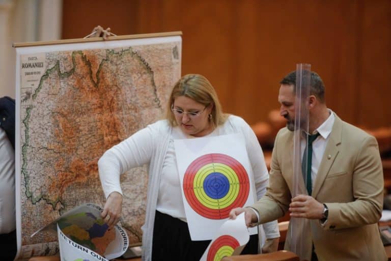 francezii o văd ca pe o revoluționară în Europa