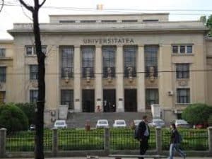 AUR propune interzicerea reclamelor stradale pentru videochat în apropierea universităților