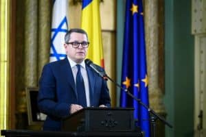 Dublul mister al demisiei lui Eduard Hellvig