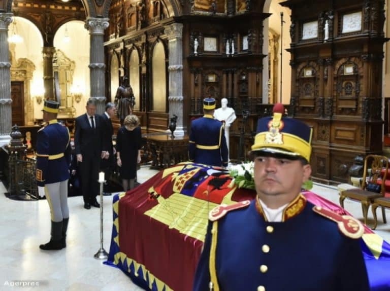 Mutare interesantă a Guvernului – Se schimbă de urgență legea privind funeraliile de stat pentru foștii președinți