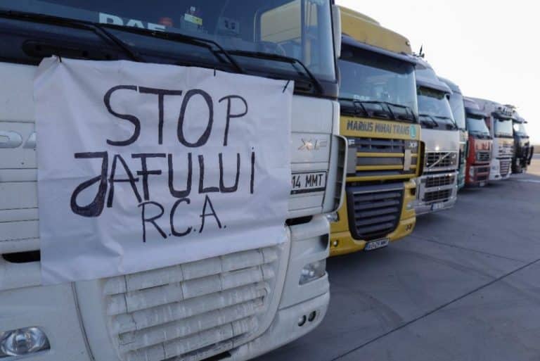 Transportatorii revoltați au fost primiți la Guvern