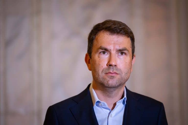 Cătălin Drulă scoate ranga la guvernare: Nu vă lasă hoţia şi lăcomia din capul vostru, Marcele!