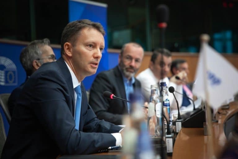 Ne dorim ca oamenii din Ungaria să beneficieze de Europa