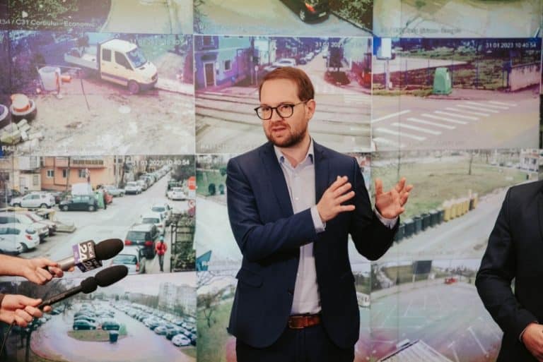 Primarul Dominic Fritz reacționează, după ce premiul primit de Maia Sandu la Timişoara a fost contestat