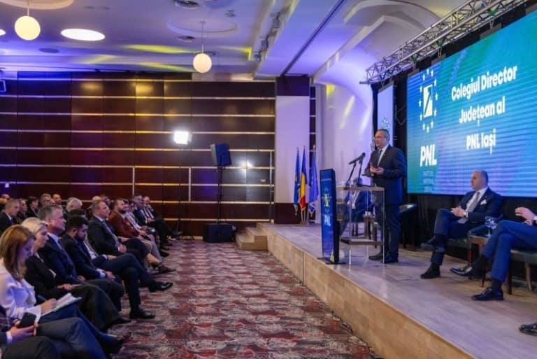 Autostrăzile A7 și A8 sunt proiecte ale PNL