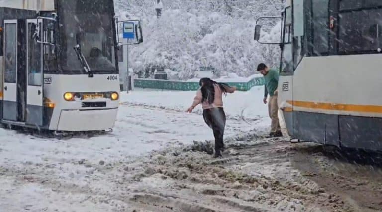 Nicușor Dan și Daniel Băluță se amendează reciproc