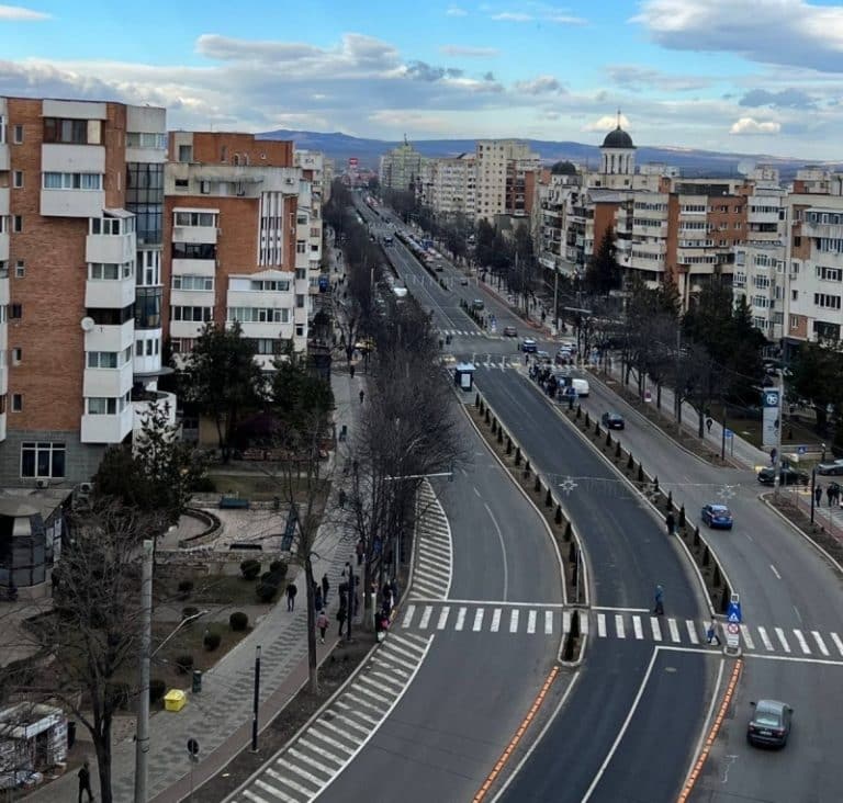 De la mobilitate urbană la faliment. Cazul Buzău sau modul în care resistematizarea unui bulevard poate da economia peste cap