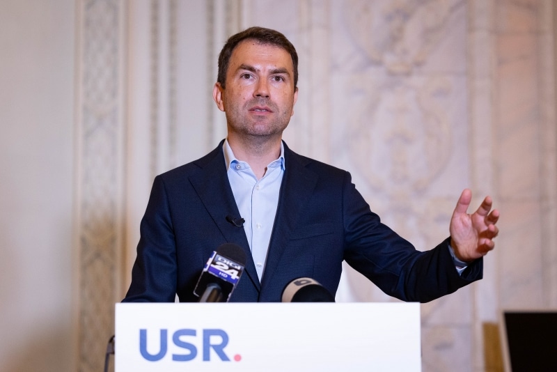 Iulian Dumitrescu e susținut de Klaus Iohannis