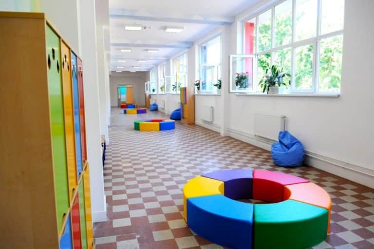 PNL Sector 5 cere primăriei să urgenteze investițiile pentru obținerea autorizațiilor ISU pentru școlile si grădinițele din sector