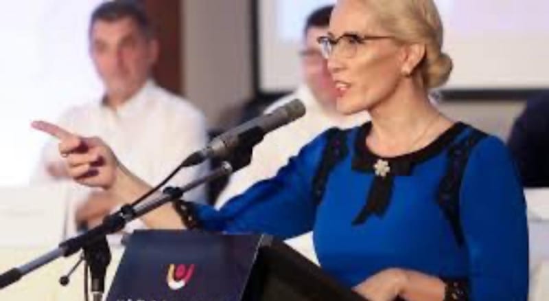 Ne-am dat cu stângul în dreptul și în parteneriatul strategic cu Statele Unite și la nivel european