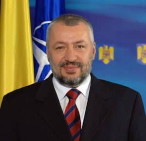 ‘Nu am cerut eu să vin / Aş fi apreciat să nu fiu umilit la plecare’