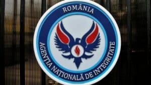 Un director din APIA și un auditor de la ANAF, probleme de integritate