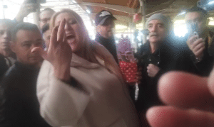 Diana Șoșoacă a convocat forul de conducere al SOS România, ca să își demită soțul din partid