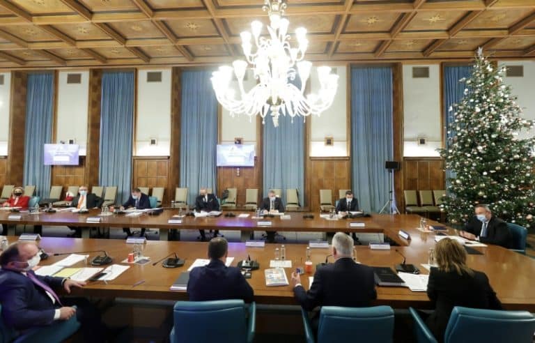 PNL confirmă scenariul remanierii