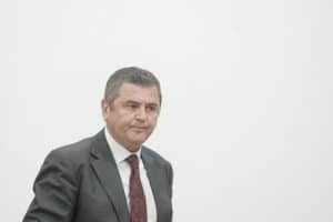 Oferă acea liniște pe care o cer românii, stabilitatea pe care o așteaptă partenerii internaționali