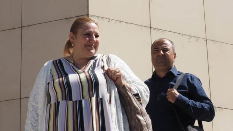 Mi-e teamă să nu fie invers, dacă mă acuză pe mine de amantlâcuri