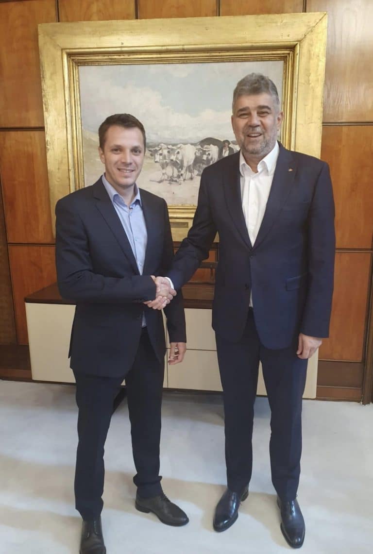 Mutare neașteptată pe scena politică. Fostul președinte al Tineretului ALDE s-a înscris în PSD