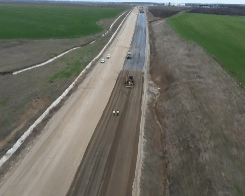 Drumul expres așteptat de marii investitori din România va fi gata mai repede cu 6 luni/ VIDEO