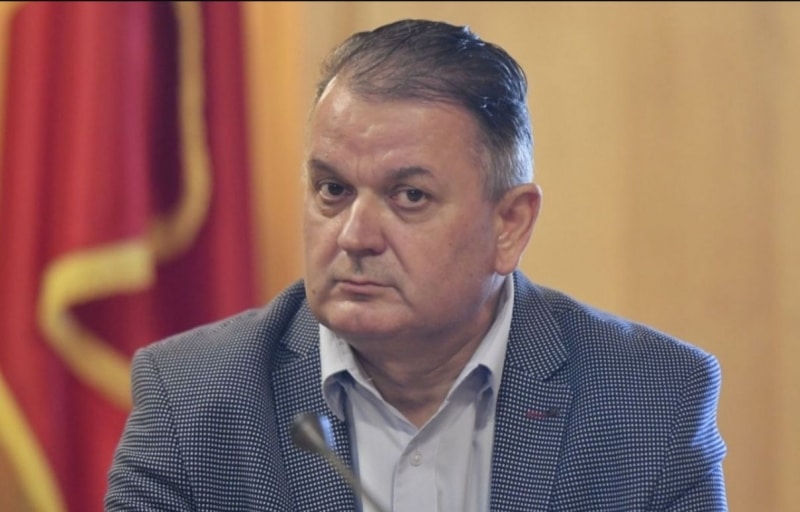Invit primarii PNL care stau şi pe la noi şi pe la PSD să plece