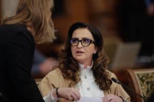 Ministrul Familiei anunţă o campanie antidrog de amploare în centrele universitare din ţară