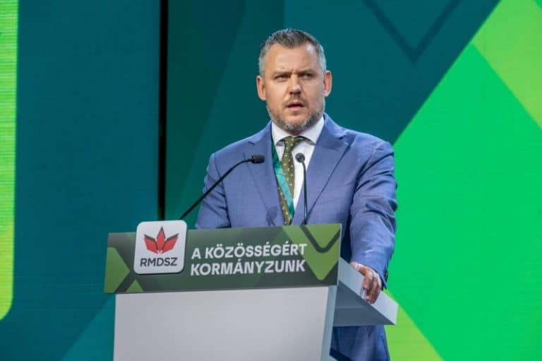 Legea care modifică regimul juridic al prosumatorilor ar putea intra în vigoare într-o lună (senator)