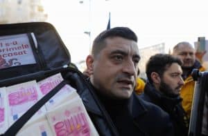 George Simion anunță o cale extraordinară de atac la CCR privind neconstituţionalitatea Ordonanţei referitoare la comasarea alegerilor