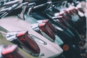 CCR dă undă verde posesorilor de carnet categoria B să conducă scutere