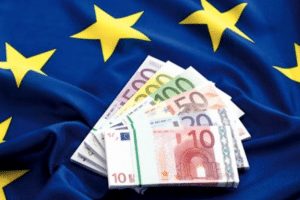 După descentralizarea fondurilor europene, următorul pas va fi descentralizarea fondurilor naţionale