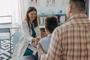 Românii trebuie să aibă acces la tratament în orice țară a Uniunii Europene. Ce va face Dreapta Unită pentru asta