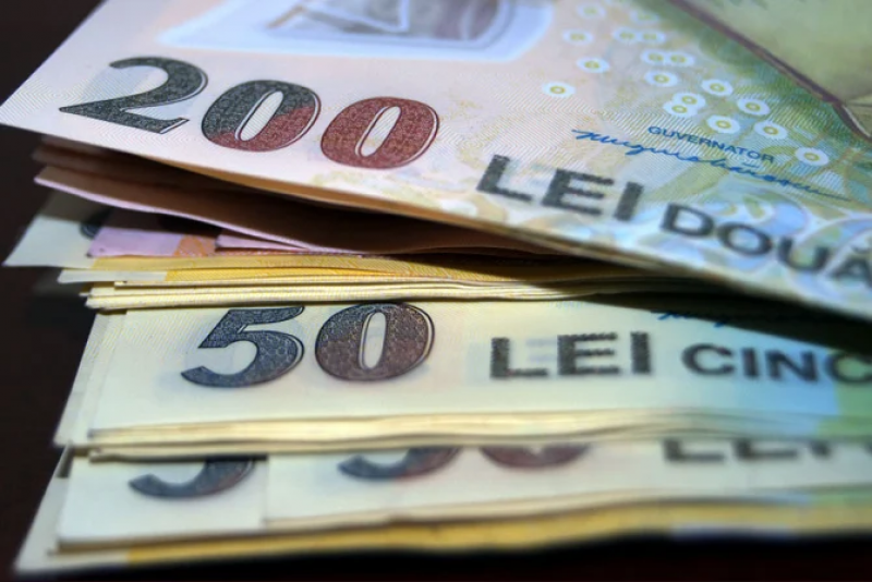 Se îngheaţă salariile la stat? Avertisment de ultimă oră lansat de ministrul Finanțelor, Marcel Boloş