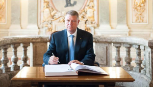 Mai mulţi magistraţi – eliberaţi din funcţie de preşedintele Iohannis, ca urmare a pensionării