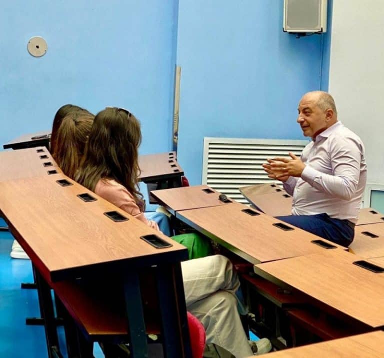 Misiunea mea de acum este să vindec și Bucureștiul