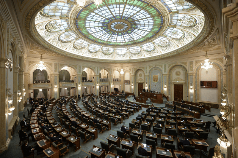 Comasarea alegerilor locale şi europarlamentare pe 9 iunie, adoptată tacit de Senat