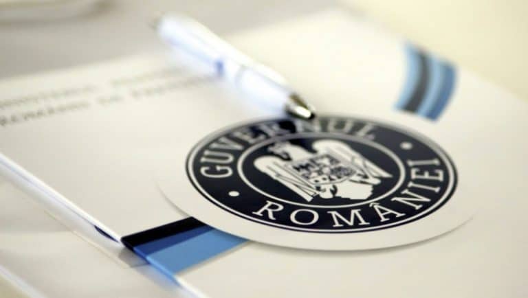 cine vor fi românii care vor plăti contribuții