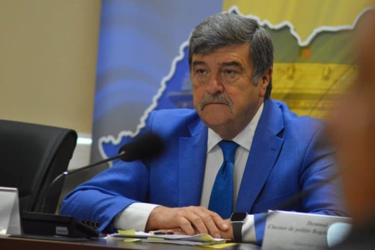 ‘Trebuiau să fie foarte atenţi la ce se transmite’