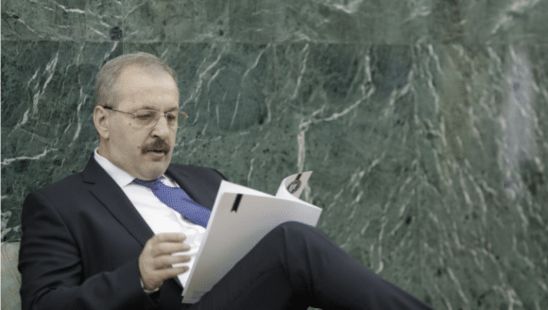 Vasile Dîncu (PSD) spulberă zvonul despre retragerea lui Cătălin Cîrstoiu: ‘Nu e adevărat!’