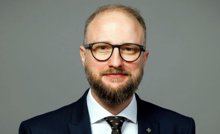 Îi provoc pe Rareș Hopincă și Radu Mihaiu să spună adevărul în fața detectorului de minciuni