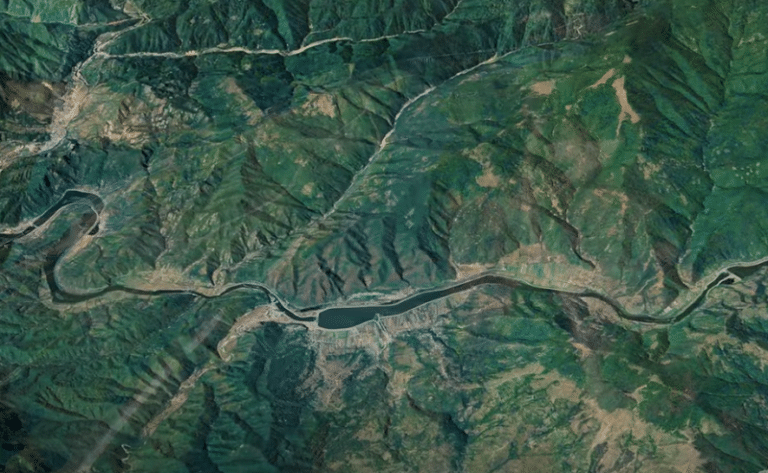 Guvernul anunță o investiție majoră în 2 dintre cele mai importante autostrăzi din România: Banii au fost aprobați