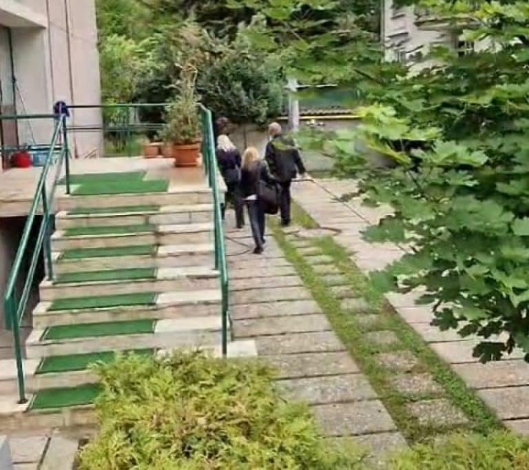 Procurorii au ajuns la domiciliul lui Ion Iliescu: Fostul președinte este audiat în ‘Dosarul Mineriadei’