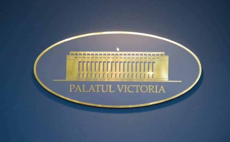 Guvernul suplimentează şi finanţarea Programului naţional ‘Masă sănătoasă