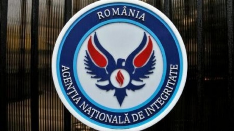 Primari și consilieri locali, în incompatibilitate sau conflict de interese