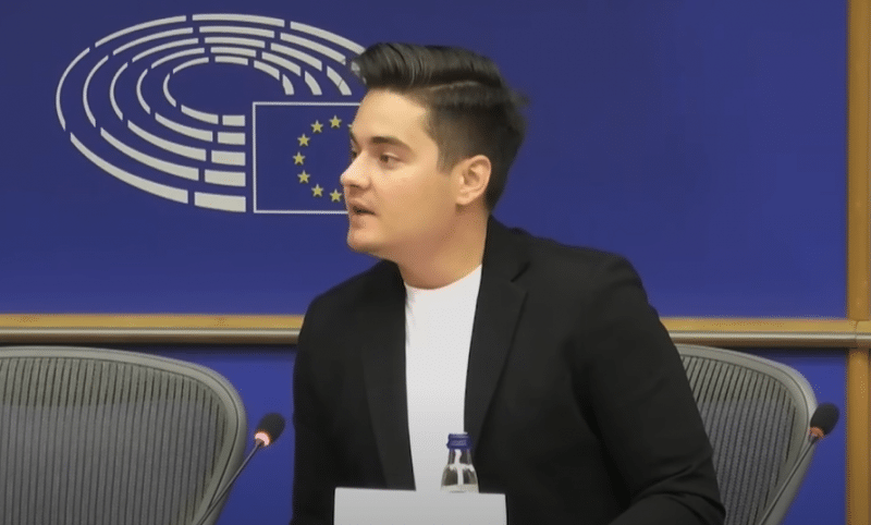 Controversă uriașă după ce Selly a fost invitat să vorbească la NATO: Vloggerul s-a dezlănțuit