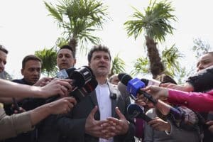 Aş paria că nu se retrage Piedone, dar nu pot exclude varianta asta