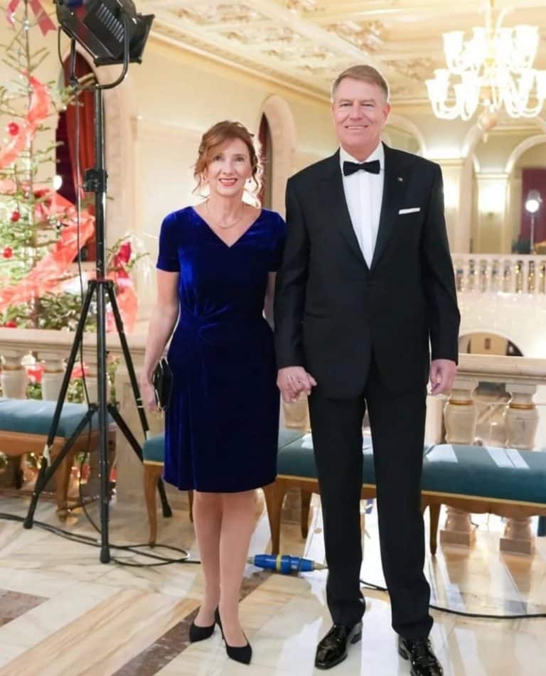 Prima Doamnă a României, mesaj pentru români în prima zi de Paște