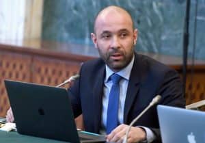 Liberalii îi avertizează pe clujeni în privința lui Sărmaș (fost PNL), candidat la Primăria Cluj: ‘Minte cum îngheață apele’