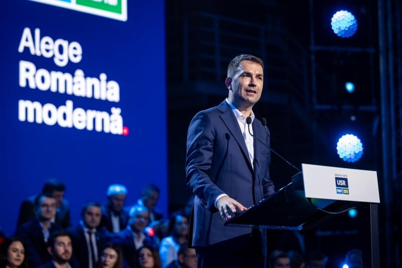 Iohannis a trădat voturile românilor dând guvernarea către PSD