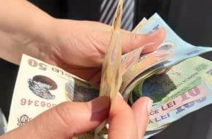 Românii pensionați până în 2001 pierd bani la recalculare