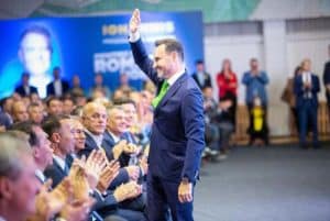 Un europarlamentar PNL este noul acționar al CFR Cluj