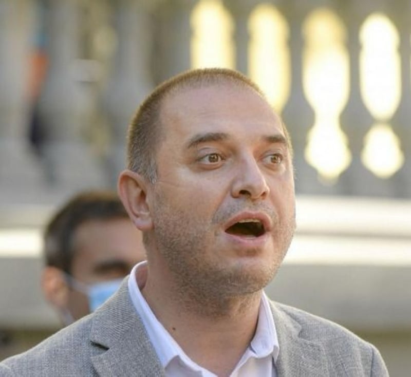 Provocare de 1 leu, pentru un primar de 2 bani